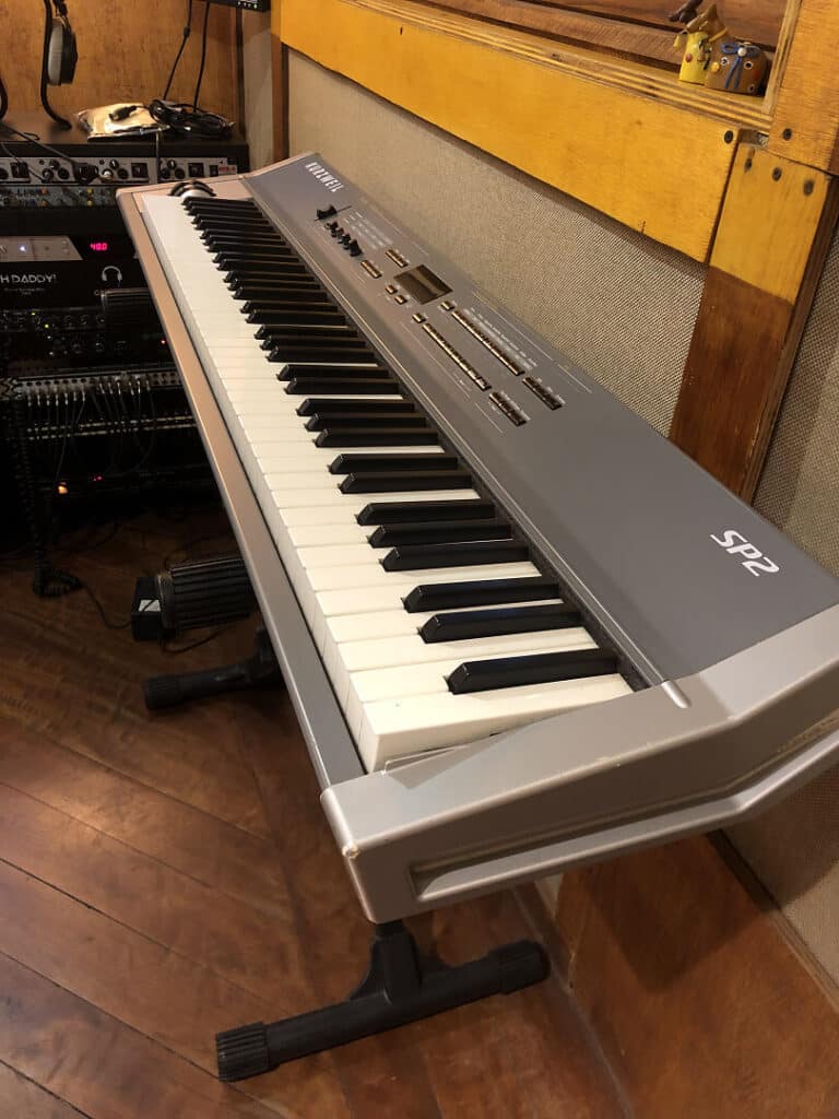 Piano Elétrico Kurtzweill SP88 - 88 Teclas